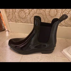 Ralph Lauren women shoes size 8 black patent leather shiny rain boots